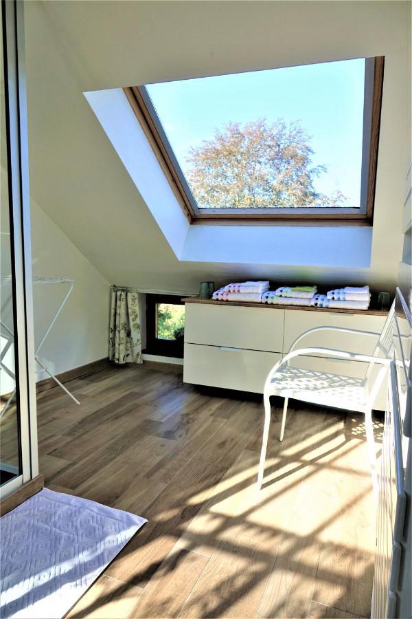 Bed and Breakfast Le Jardin Des Miroirs Esneux Екстер'єр фото